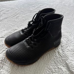 NOBULL men’s outwork high top 8.5